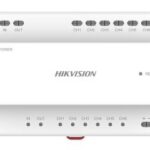 Napájače a distributéry